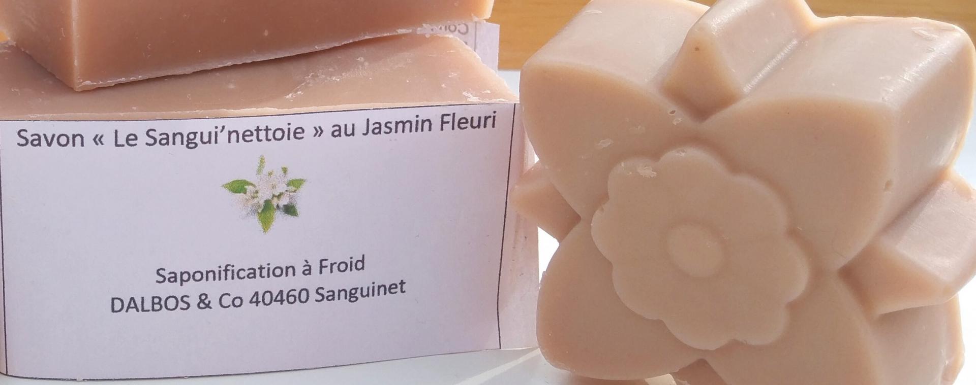 Le sangui nettoie jasmin fleuri dalbos co site